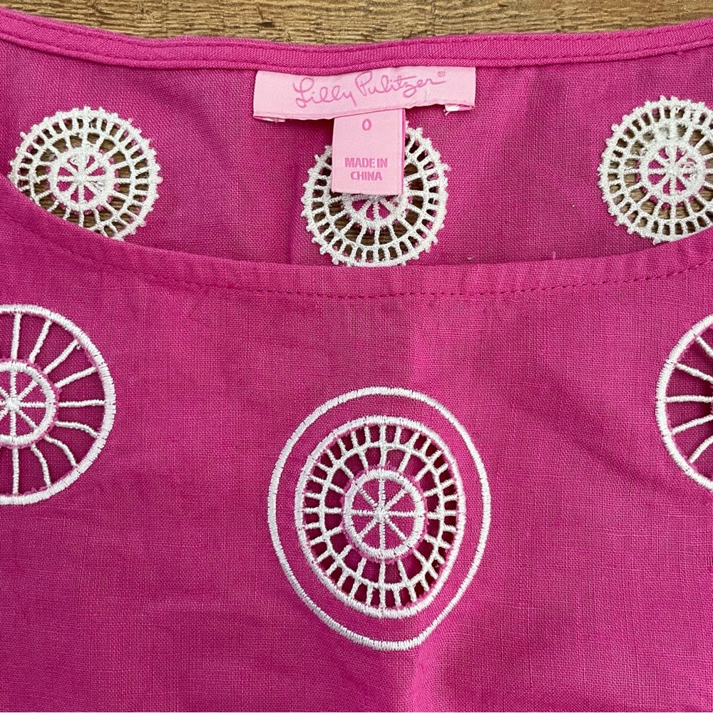 Lilly Pulitzer Wide Neck Tunic Top Linen Fuchsia Pink White Emroidery Size 0 - Picture 2 of 7